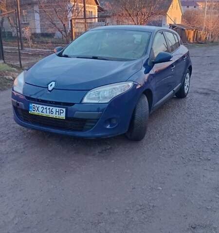 Синий Рено Меган, объемом двигателя 1.5 л и пробегом 315 тыс. км за 5800 $, фото 1 на Automoto.ua