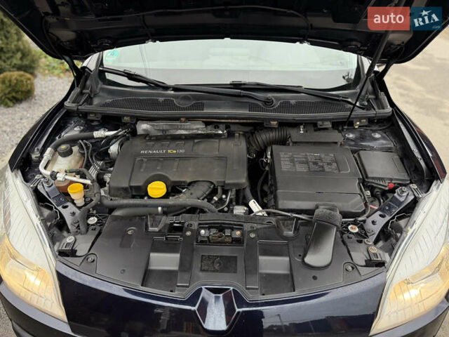 Синий Рено Меган, объемом двигателя 0 л и пробегом 200 тыс. км за 6600 $, фото 67 на Automoto.ua