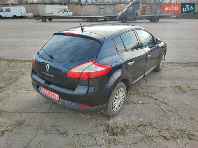 Синий Рено Меган, объемом двигателя 1.6 л и пробегом 203 тыс. км за 6700 $, фото 3 на Automoto.ua