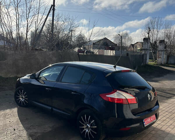 Синий Рено Меган, объемом двигателя 1.6 л и пробегом 186 тыс. км за 6750 $, фото 12 на Automoto.ua