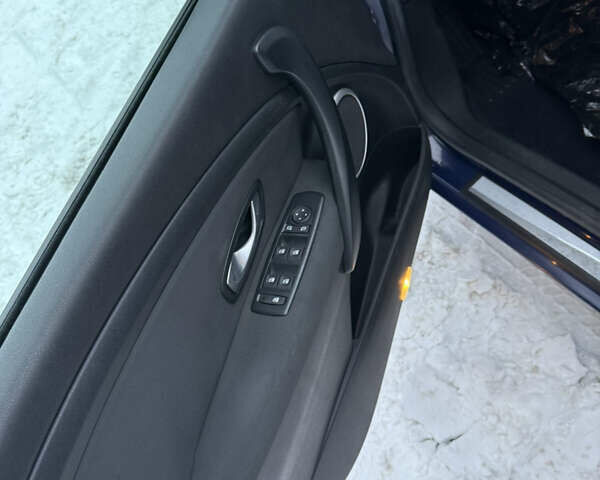 Синій Рено Меган, об'ємом двигуна 1.6 л та пробігом 227 тис. км за 6150 $, фото 11 на Automoto.ua