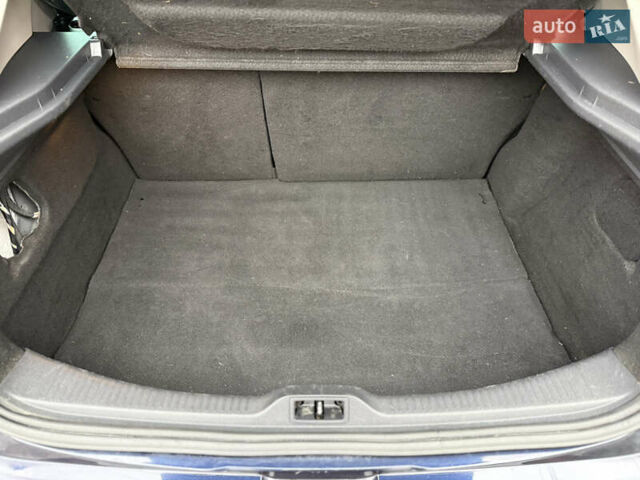 Синий Рено Меган, объемом двигателя 0 л и пробегом 200 тыс. км за 6600 $, фото 53 на Automoto.ua