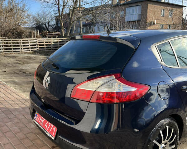 Синий Рено Меган, объемом двигателя 1.6 л и пробегом 186 тыс. км за 6750 $, фото 18 на Automoto.ua
