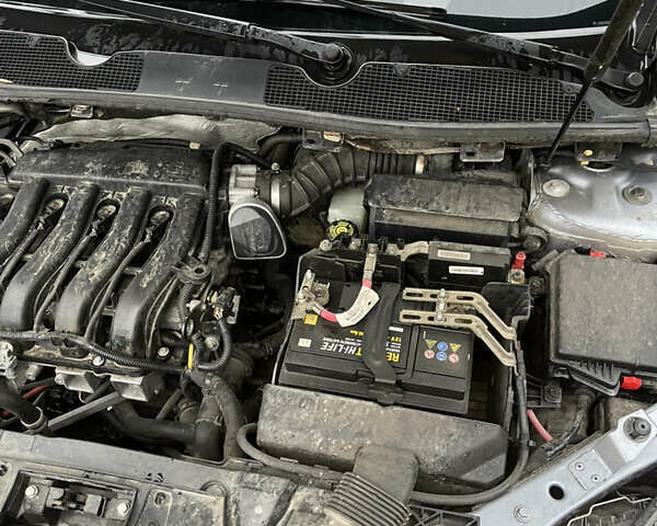 Синий Рено Меган, объемом двигателя 1.6 л и пробегом 167 тыс. км за 7000 $, фото 18 на Automoto.ua