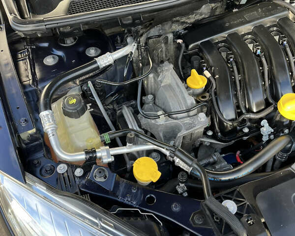 Синий Рено Меган, объемом двигателя 1.6 л и пробегом 186 тыс. км за 6750 $, фото 22 на Automoto.ua