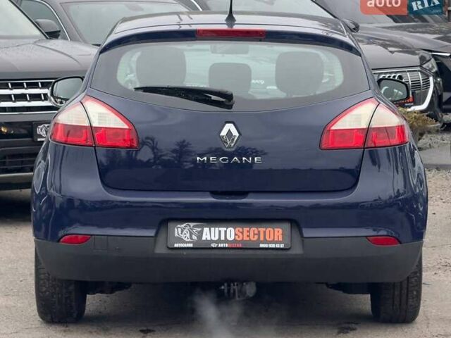 Рено Меган 2009 у Харкові на Automoto.ua Синій Рено Меган, об'ємом двигуна 1.6 л та пробігом 239 тис. км за 7200 $, фото 8 на Automoto.ua