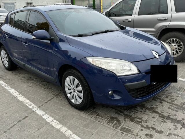 Синий Рено Меган, объемом двигателя 1.6 л и пробегом 252 тыс. км за 5999 $, фото 1 на Automoto.ua