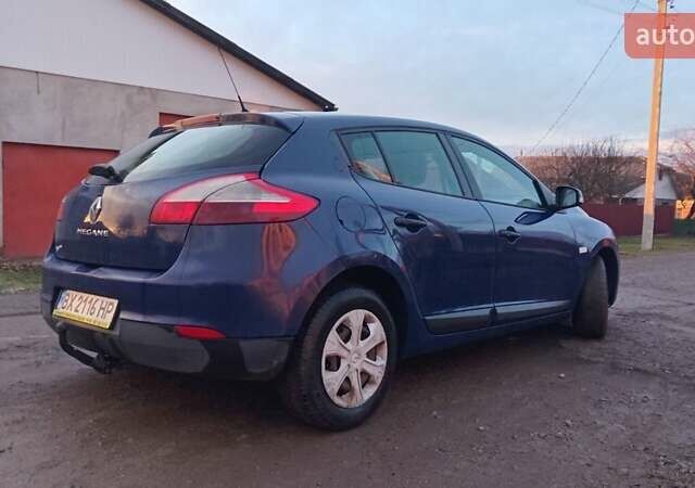 Синий Рено Меган, объемом двигателя 1.5 л и пробегом 315 тыс. км за 5800 $, фото 3 на Automoto.ua