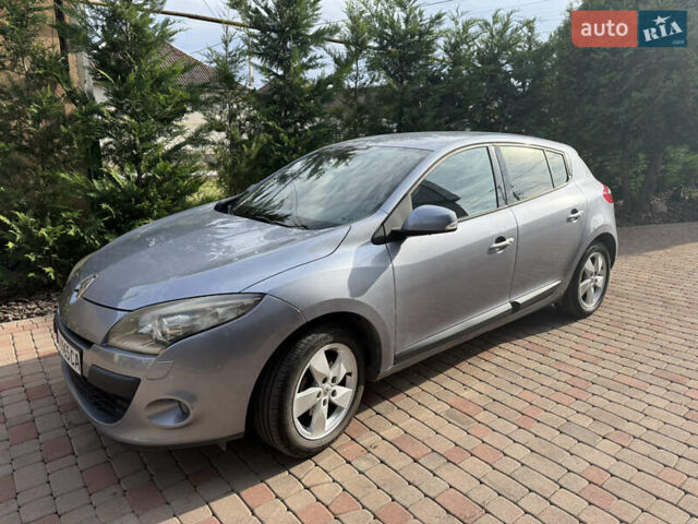 Синий Рено Меган, объемом двигателя 1.46 л и пробегом 290 тыс. км за 4950 $, фото 2 на Automoto.ua