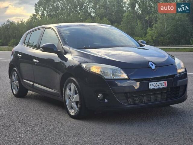 Синий Рено Меган, объемом двигателя 1.5 л и пробегом 227 тыс. км за 7299 $, фото 4 на Automoto.ua