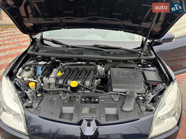 Синій Рено Меган, об'ємом двигуна 1.6 л та пробігом 177 тис. км за 6550 $, фото 16 на Automoto.ua
