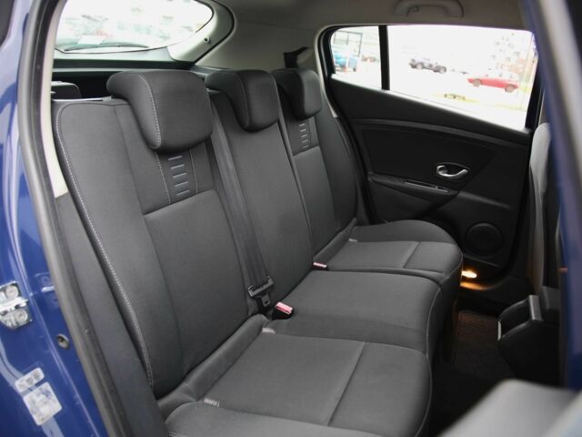 Синий Рено Меган, объемом двигателя 1.6 л и пробегом 239 тыс. км за 6900 $, фото 8 на Automoto.ua