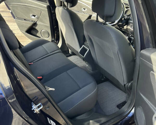 Синий Рено Меган, объемом двигателя 1.6 л и пробегом 187 тыс. км за 7150 $, фото 34 на Automoto.ua