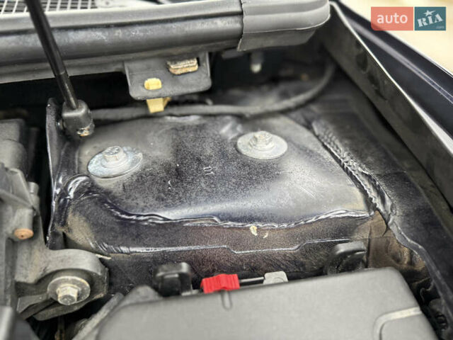 Синий Рено Меган, объемом двигателя 0 л и пробегом 200 тыс. км за 6600 $, фото 75 на Automoto.ua