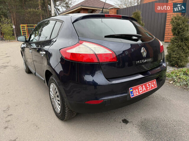 Синий Рено Меган, объемом двигателя 0 л и пробегом 200 тыс. км за 6600 $, фото 7 на Automoto.ua