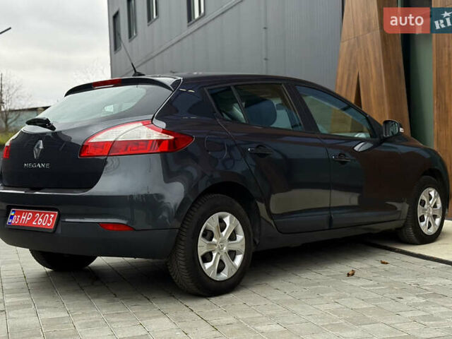 Синий Рено Меган, объемом двигателя 1.6 л и пробегом 168 тыс. км за 7999 $, фото 8 на Automoto.ua