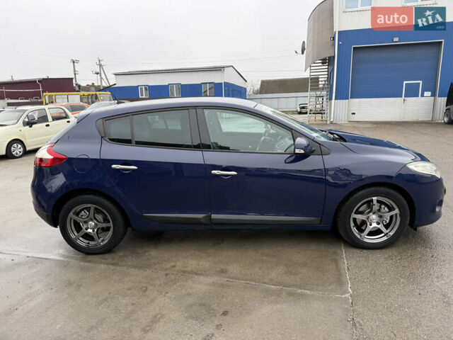 Синій Рено Меган, об'ємом двигуна 1.9 л та пробігом 220 тис. км за 6500 $, фото 9 на Automoto.ua
