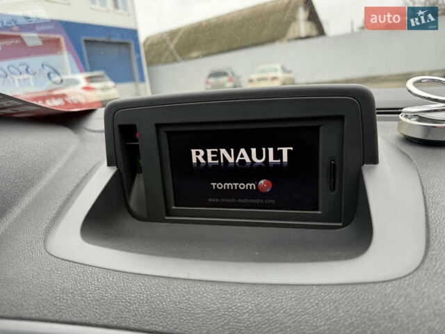 Синій Рено Меган, об'ємом двигуна 1.9 л та пробігом 220 тис. км за 6500 $, фото 27 на Automoto.ua