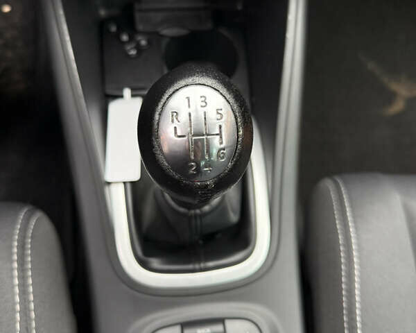 Синий Рено Меган, объемом двигателя 0 л и пробегом 200 тыс. км за 6600 $, фото 38 на Automoto.ua