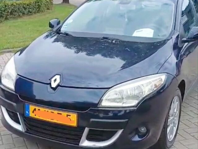 Рено Меган 2009 в Талалаевки на Automoto.ua Синий Рено Меган, объемом двигателя 0 л и пробегом 220 тыс. км за 7100 $, фото 2 на Automoto.ua
