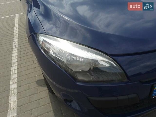 Синий Рено Меган, объемом двигателя 1.5 л и пробегом 209 тыс. км за 6100 $, фото 10 на Automoto.ua