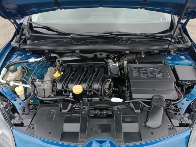 Синий Рено Меган, объемом двигателя 1.6 л и пробегом 217 тыс. км за 7200 $, фото 16 на Automoto.ua