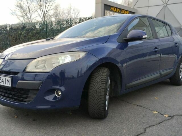 Синий Рено Меган, объемом двигателя 1.6 л и пробегом 290 тыс. км за 6700 $, фото 9 на Automoto.ua