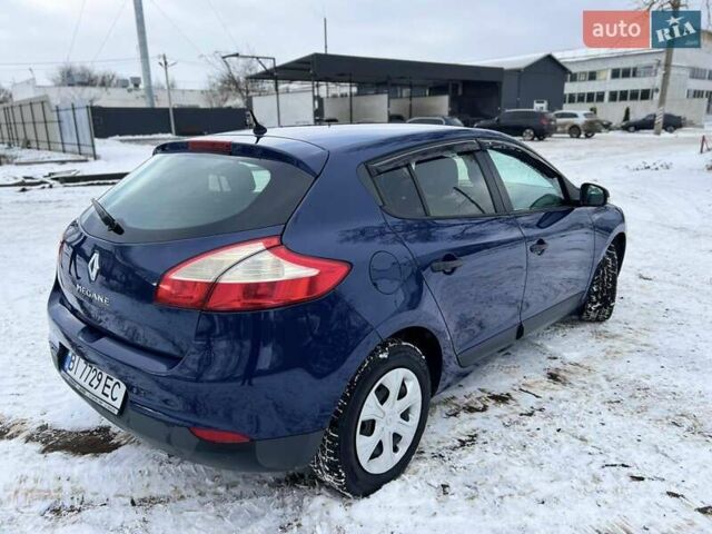 Синій Рено Меган, об'ємом двигуна 1.6 л та пробігом 214 тис. км за 6800 $, фото 6 на Automoto.ua