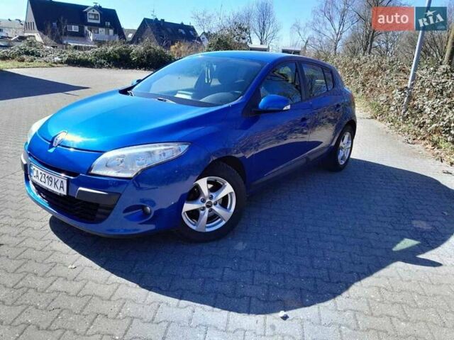 Синий Рено Меган, объемом двигателя 1.5 л и пробегом 204 тыс. км за 6300 $, фото 7 на Automoto.ua
