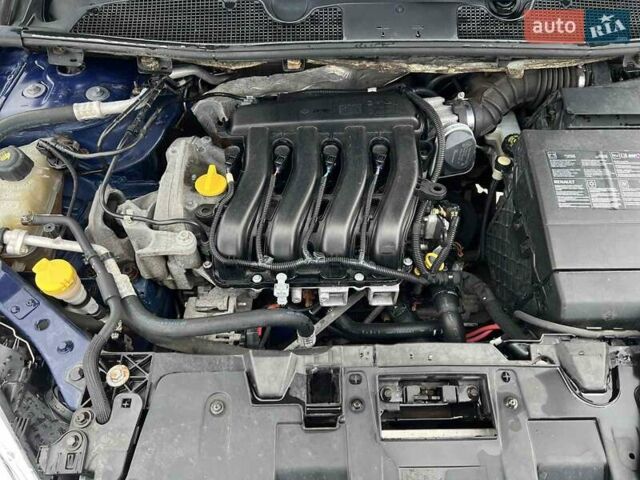 Синій Рено Меган, об'ємом двигуна 1.6 л та пробігом 214 тис. км за 6800 $, фото 18 на Automoto.ua