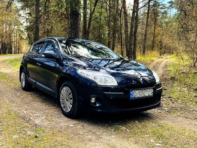 Синий Рено Меган, объемом двигателя 1.6 л и пробегом 181 тыс. км за 6700 $, фото 1 на Automoto.ua