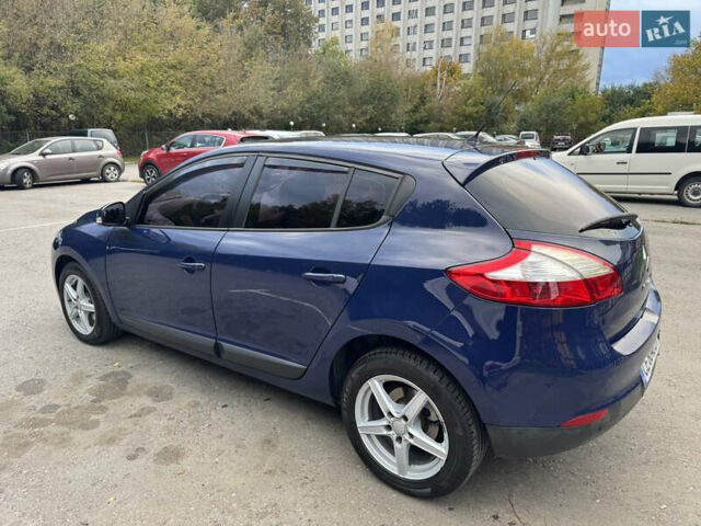 Синій Рено Меган, об'ємом двигуна 1.46 л та пробігом 288 тис. км за 6500 $, фото 3 на Automoto.ua