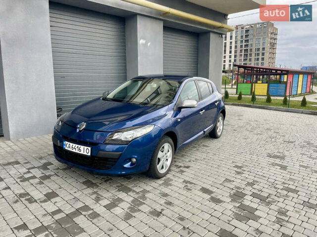 Синий Рено Меган, объемом двигателя 1.6 л и пробегом 196 тыс. км за 7300 $, фото 4 на Automoto.ua