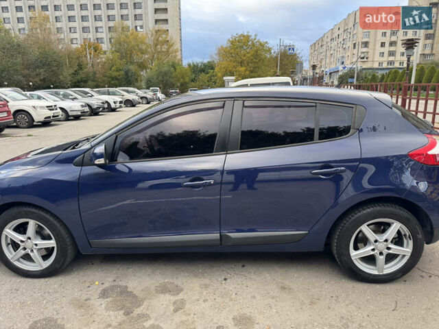 Синій Рено Меган, об'ємом двигуна 1.46 л та пробігом 288 тис. км за 6500 $, фото 2 на Automoto.ua