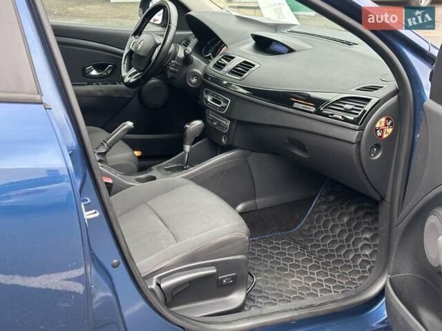 Синий Рено Меган, объемом двигателя 1.6 л и пробегом 298 тыс. км за 6990 $, фото 24 на Automoto.ua