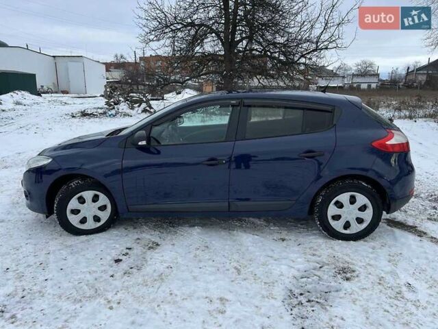 Синій Рено Меган, об'ємом двигуна 1.6 л та пробігом 214 тис. км за 6800 $, фото 3 на Automoto.ua