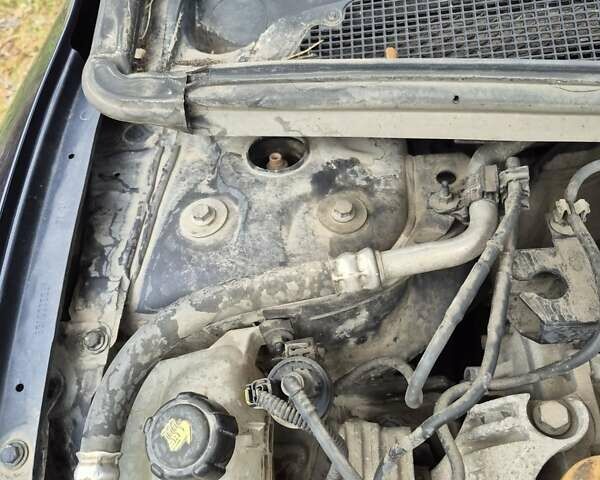 Синий Рено Меган, объемом двигателя 2 л и пробегом 231 тыс. км за 5800 $, фото 30 на Automoto.ua