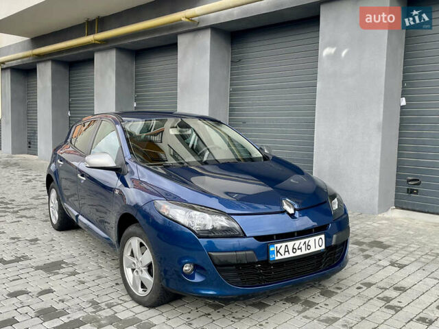 Синий Рено Меган, объемом двигателя 1.6 л и пробегом 196 тыс. км за 7300 $, фото 18 на Automoto.ua