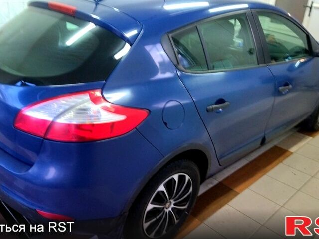 Синій Рено Меган, об'ємом двигуна 1.6 л та пробігом 248 тис. км за 6450 $, фото 3 на Automoto.ua