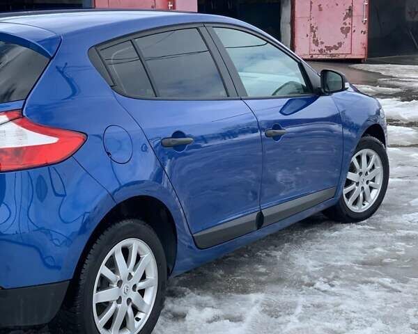 Синій Рено Меган, об'ємом двигуна 1.6 л та пробігом 222 тис. км за 6999 $, фото 6 на Automoto.ua
