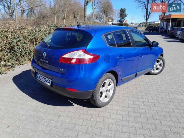 Синий Рено Меган, объемом двигателя 1.5 л и пробегом 204 тыс. км за 6300 $, фото 6 на Automoto.ua