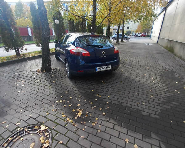 Синій Рено Меган, об'ємом двигуна 1.5 л та пробігом 211 тис. км за 5550 $, фото 4 на Automoto.ua
