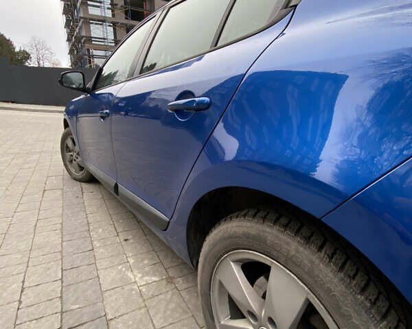 Синий Рено Меган, объемом двигателя 1.5 л и пробегом 255 тыс. км за 5999 $, фото 5 на Automoto.ua