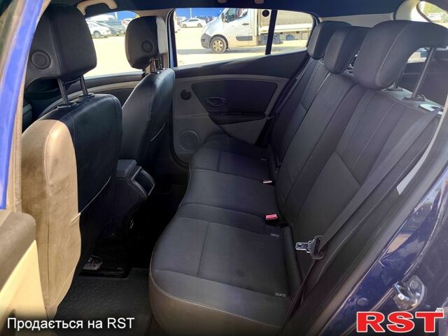 Синий Рено Меган, объемом двигателя 1.5 л и пробегом 230 тыс. км за 5800 $, фото 7 на Automoto.ua