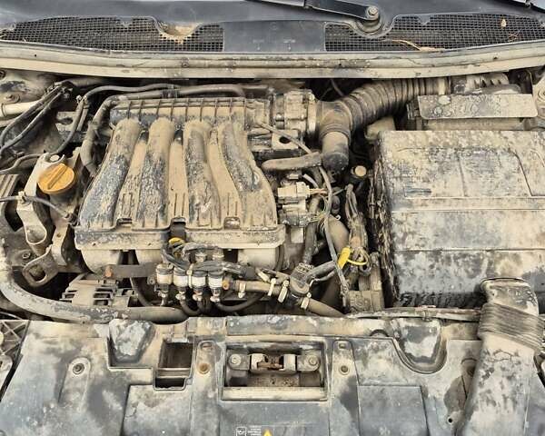 Синий Рено Меган, объемом двигателя 2 л и пробегом 231 тыс. км за 5800 $, фото 31 на Automoto.ua