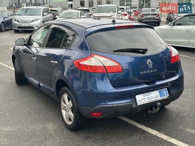 Синий Рено Меган, объемом двигателя 1.6 л и пробегом 298 тыс. км за 6990 $, фото 6 на Automoto.ua