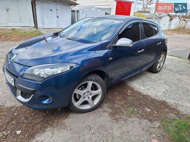 Синий Рено Меган, объемом двигателя 1.6 л и пробегом 248 тыс. км за 6500 $, фото 3 на Automoto.ua