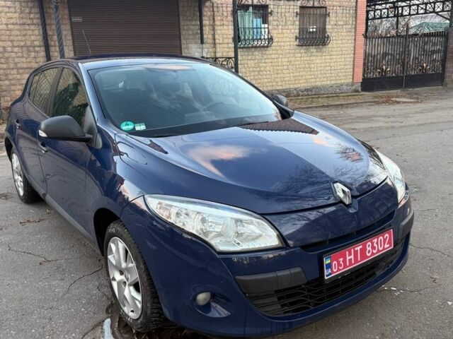 Синій Рено Меган, об'ємом двигуна 1.6 л та пробігом 197 тис. км за 5700 $, фото 4 на Automoto.ua