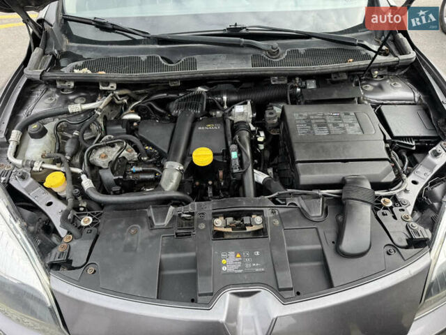 Рено Меган 2012 в Ровно на Automoto.ua Синий Рено Меган, объемом двигателя 1.5 л и пробегом 236 тыс. км за 5493 $, фото 9 на Automoto.ua