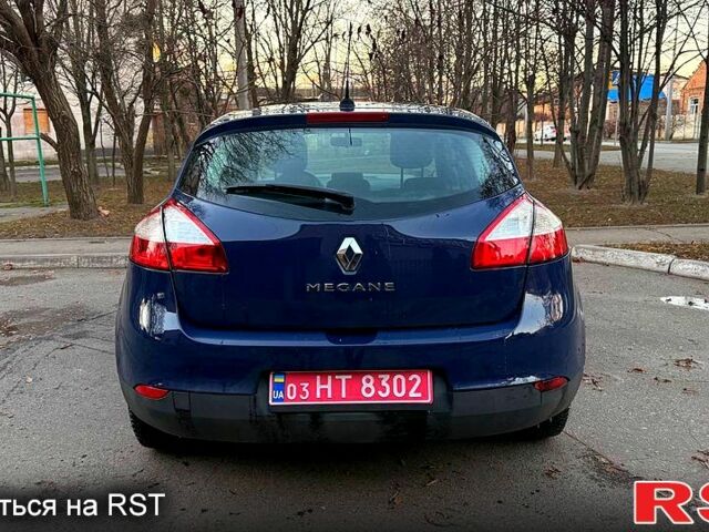 Синий Рено Меган, объемом двигателя 1.6 л и пробегом 197 тыс. км за 5900 $, фото 2 на Automoto.ua